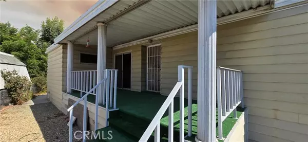 Riverside, CA 92503,9391 California Avenue #80