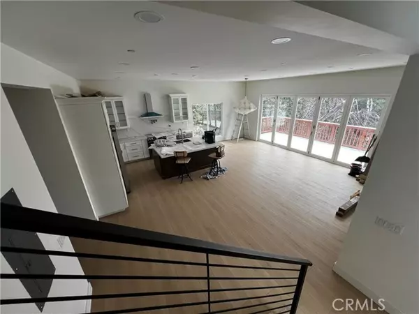 Running Springs, CA 92382,31383 Easy Street