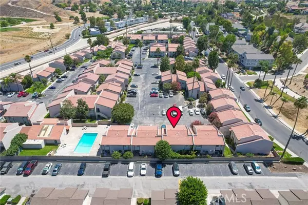 2255 Cahuilla Street #32, Colton, CA 92324
