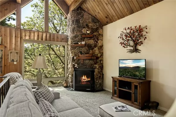 Lake Arrowhead, CA 92391,26495 Walnut Hills Drive