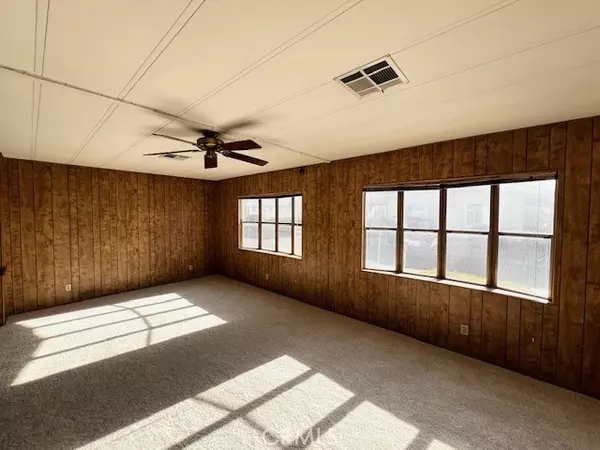 Highland, CA 92346,3850 Atlantic Avenue #199