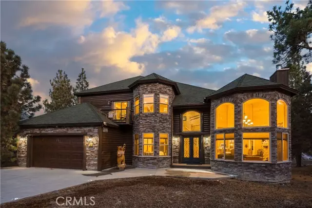 Big Bear Lake, CA 92315,325 Stoney Creek Road