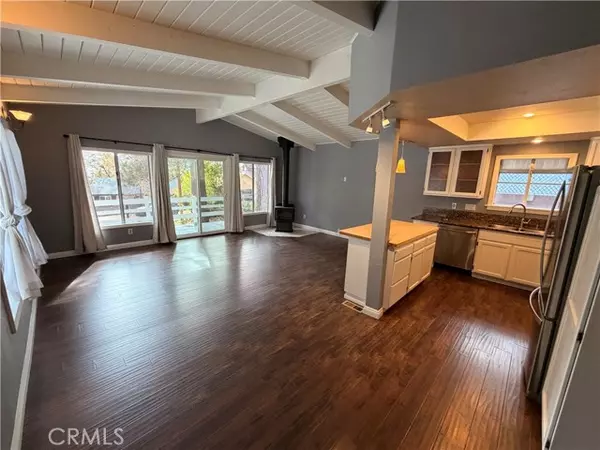 Running Springs, CA 92382,31014 Glen Oak Drive