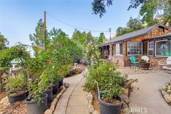 Yucaipa, CA 92399,39065 Oak Glen Road