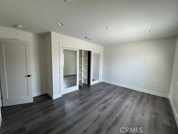 Lake Elsinore, CA 92530,510 Ellis #1