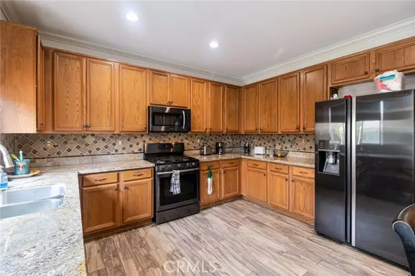 Mentone, CA 92359,2180 Stonewood Street