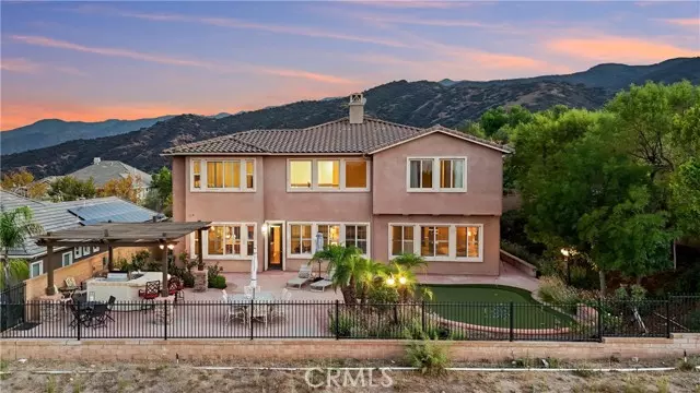 Corona, CA 92883,8072 Soft Winds Drive