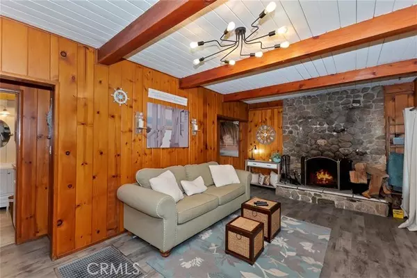 Crestline, CA 92325,1069 Nesthorn Drive