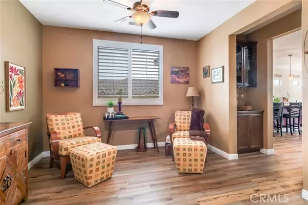 Corona, CA 92883,8789 Cuyamaca Street