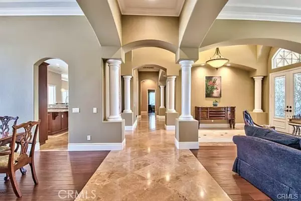 Corona, CA 92881,1660 Alamitos Cir