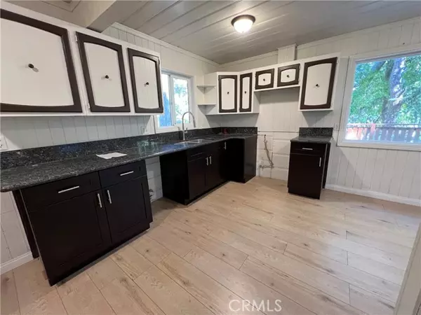 Crestline, CA 92325,782 N Village