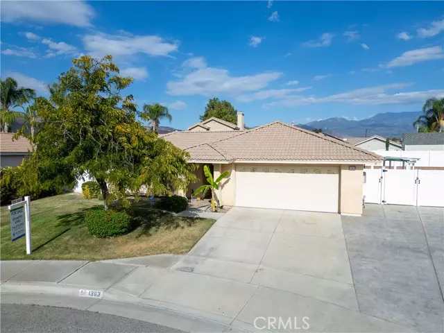 San Jacinto, CA 92583,1363 Galileo Way