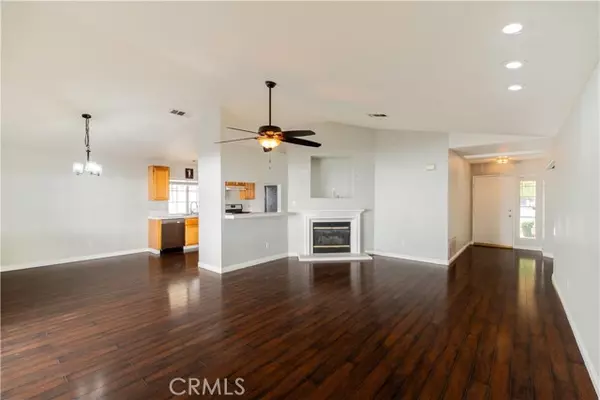 San Jacinto, CA 92583,1363 Galileo Way