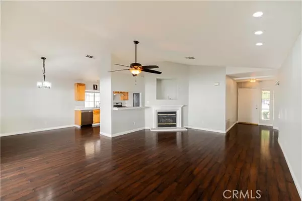 San Jacinto, CA 92583,1363 Galileo Way