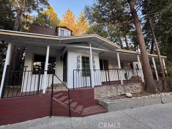 23581 Lake Drive, Crestline, CA 92325