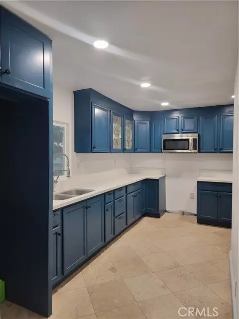 Compton, CA 90222,13402 S Willowbrook