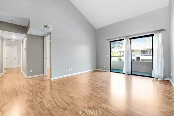 Canyon Country (santa Clarita), CA 91351,18802 Mandan #912