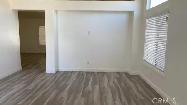 Colton, CA 92324,1005 S Helena St