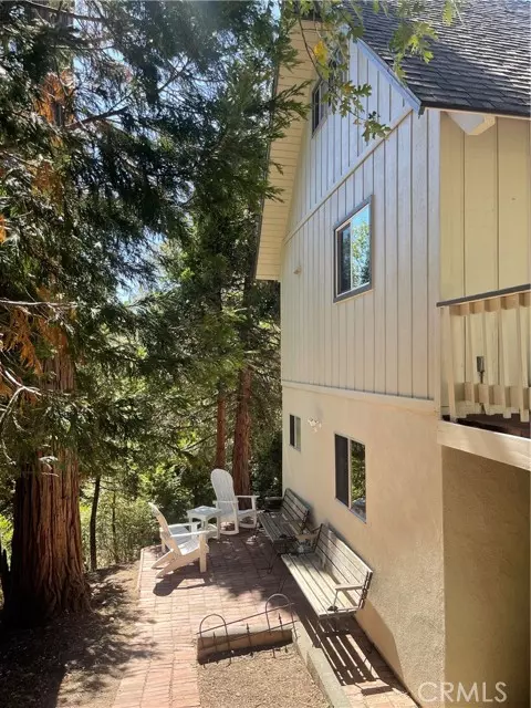 Lake Arrowhead, CA 92352,344 Grass Valley Road
