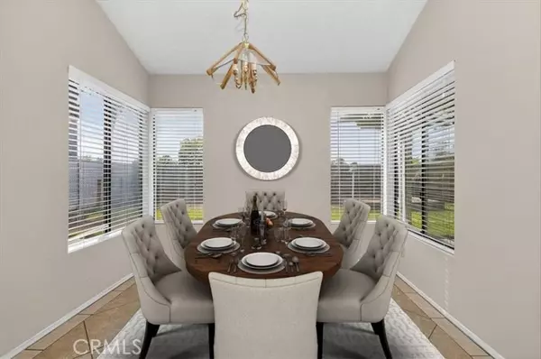 Jurupa Valley, CA 92509,8276 Yearling