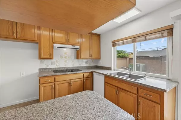 Buena Park, CA 90620,7430 El Rosal Circle