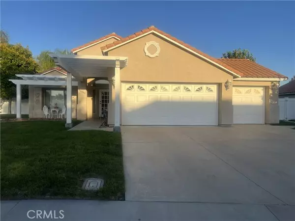 26048 Avenida Hortensia, Hemet, CA 92544