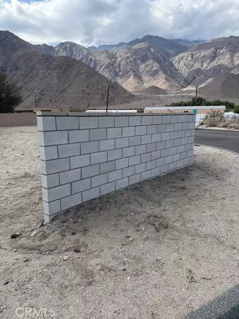 60071 Palm Oasis Avenue, Palm Springs, CA 92262