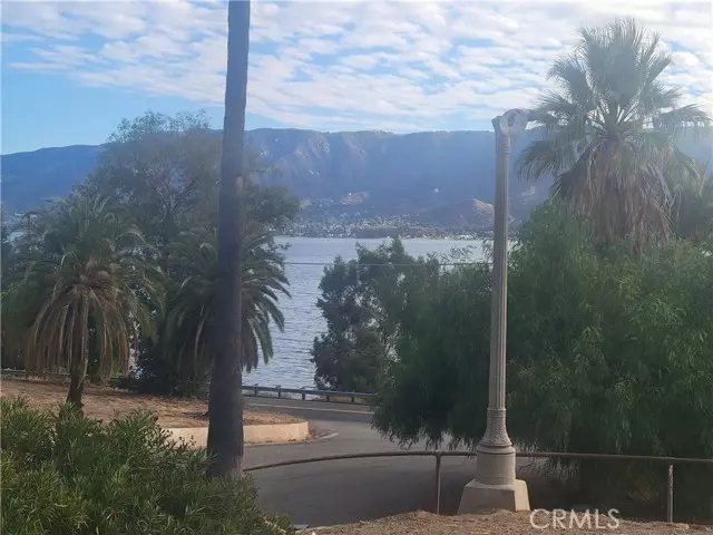 Lake Elsinore, CA 92277,0 Lawrence Way