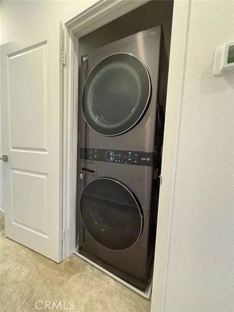 Corona, CA 92883,3942 Lavine