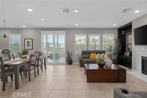 Corona, CA 92883,24719 Branch Court