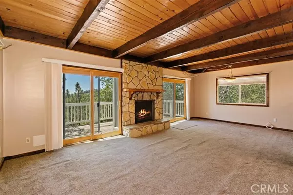 Lake Arrowhead, CA 92352,1135 Yukon