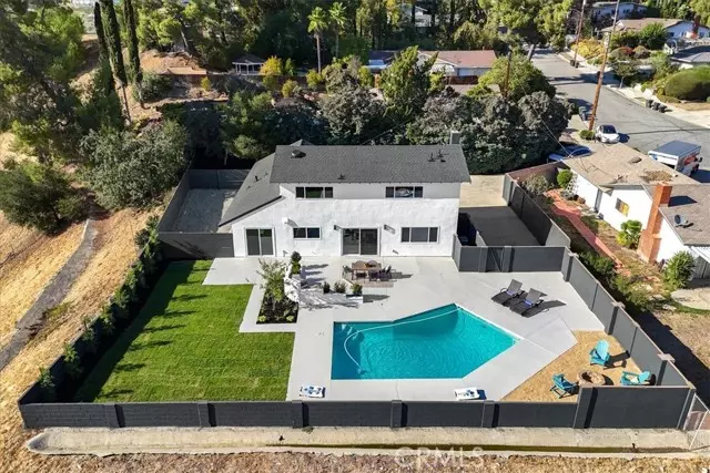 Calabasas, CA 91302,26004 Adamor Road