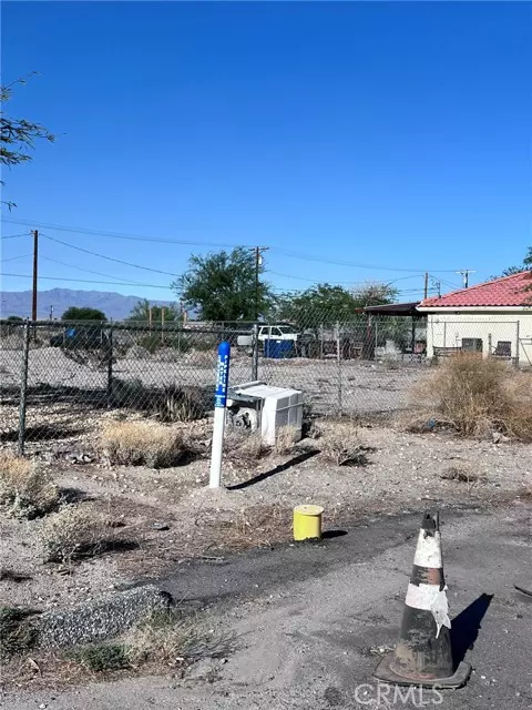 Thermal, CA 92274,1291 Coral Avenue