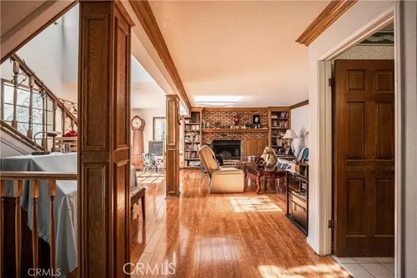 Lake Arrowhead, CA 92352,26333 Walnut Hills Dr