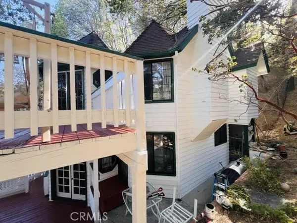 Lake Arrowhead, CA 92352,26333 Walnut Hills Dr