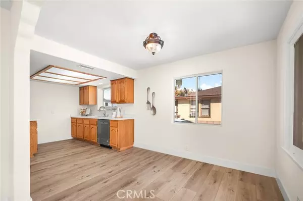 Corona, CA 92882,1221 W 10th Street