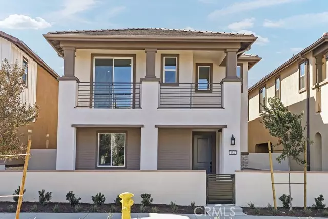 Irvine, CA 92618,158 Carmine