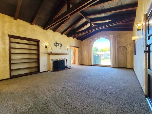 Redlands, CA 92374,902 College Avenue