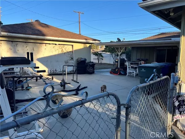 Riverside, CA 92504,4311 Snowberry Street