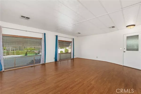 Redlands, CA 92374,1251 Lugonia #54