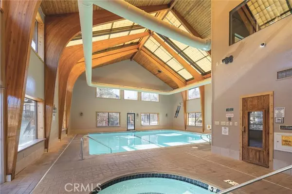 Big Bear Lake, CA 92315,39802 Lakeview Drive #32