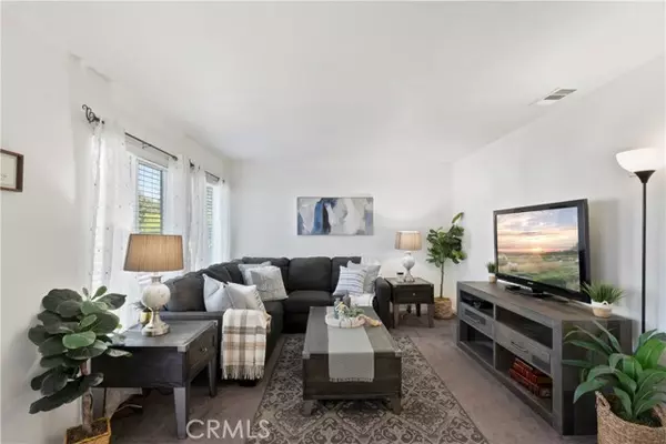 Corona, CA 92882,1478 Dyer