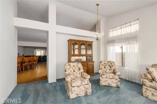 Colton, CA 92324,925 S Navano Street