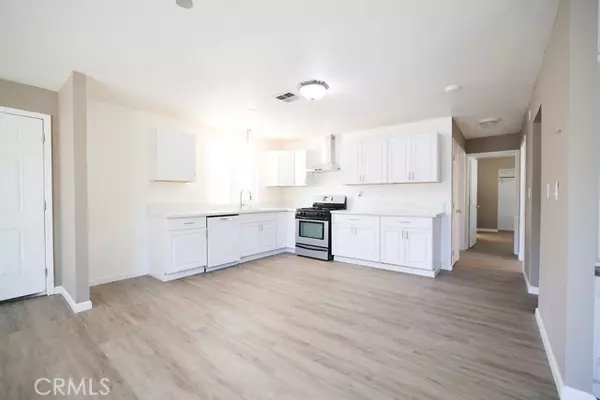 San Jacinto, CA 92582,315 N Palomar Avenue