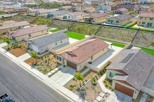 Lake Elsinore, CA 92530,15219 Laguna Ave