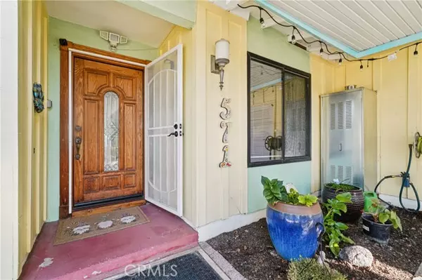 Corona, CA 92879,571 Oriole