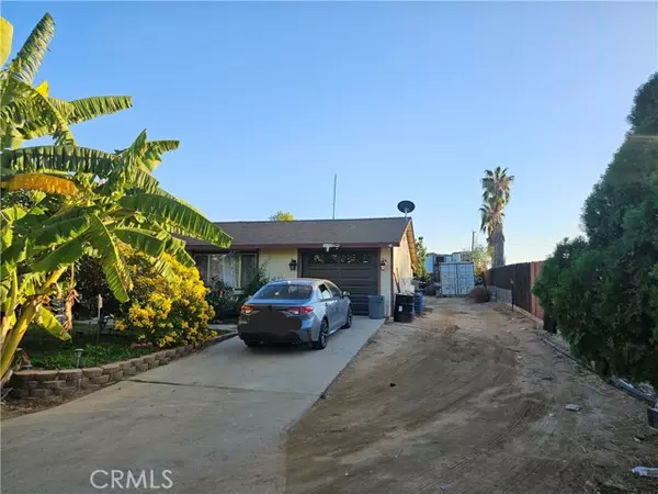 19111 Seaton, Perris, CA 92570