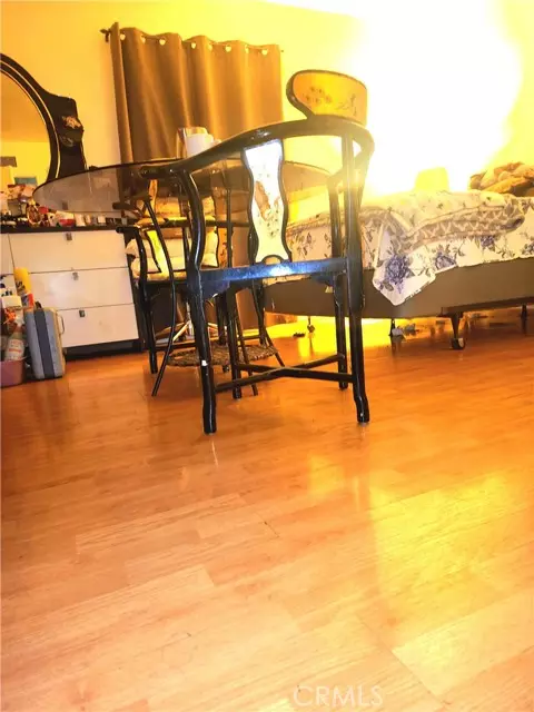 Panorama City (los Angeles), CA 91402,8345 Kester