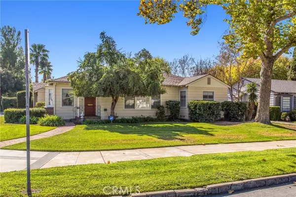 Redlands, CA 92374,838 College Ave