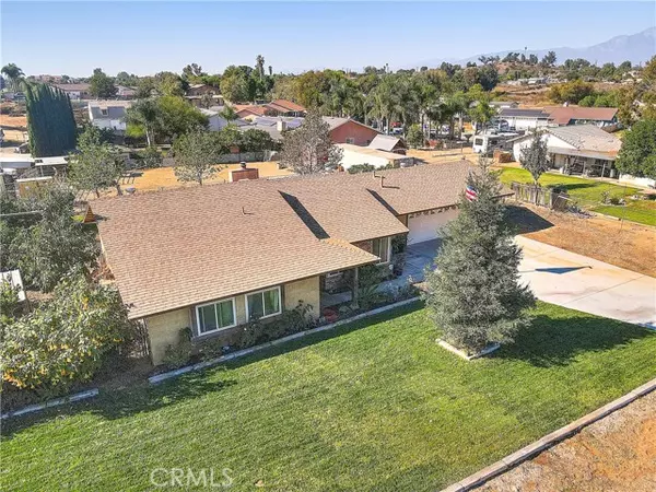 Jurupa Valley, CA 92509,5999 Homestead